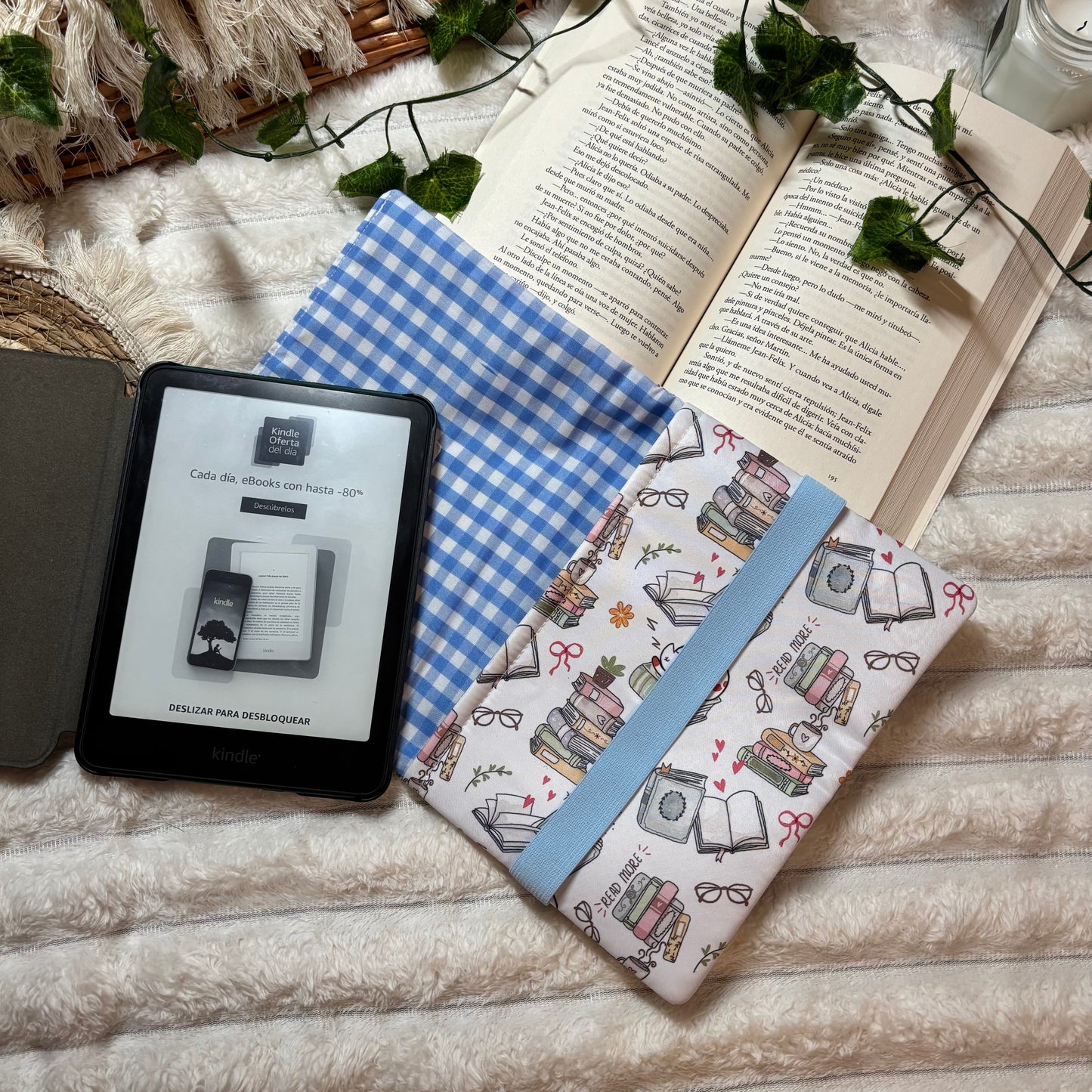 Funda de solapas para ebook gatitos lectores