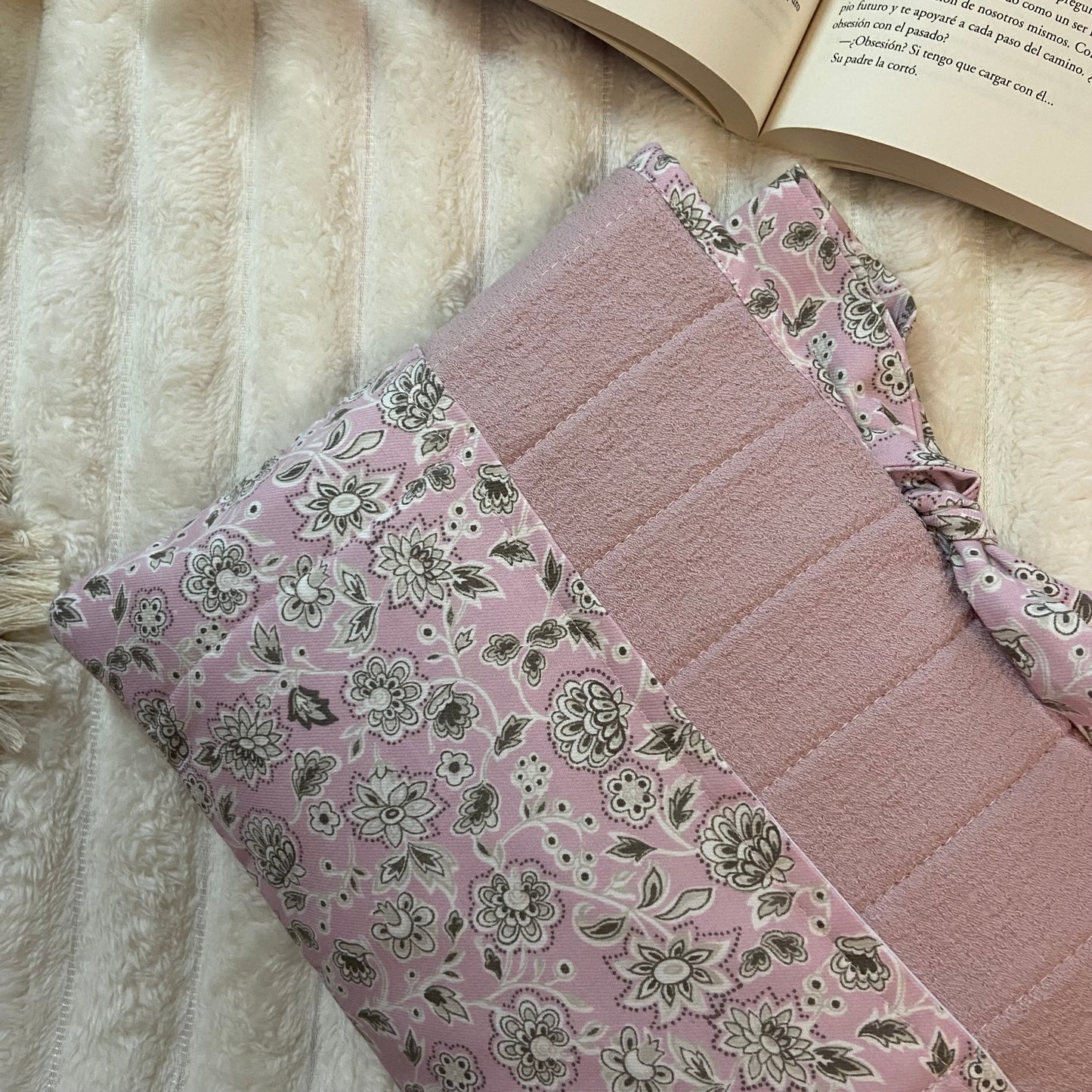 Funda literaria Rosalia con bolsillo acolchada