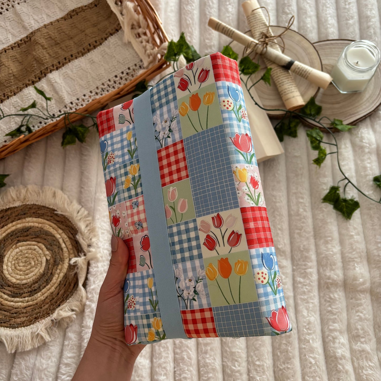 Funda ajustable tulipanes en primavera