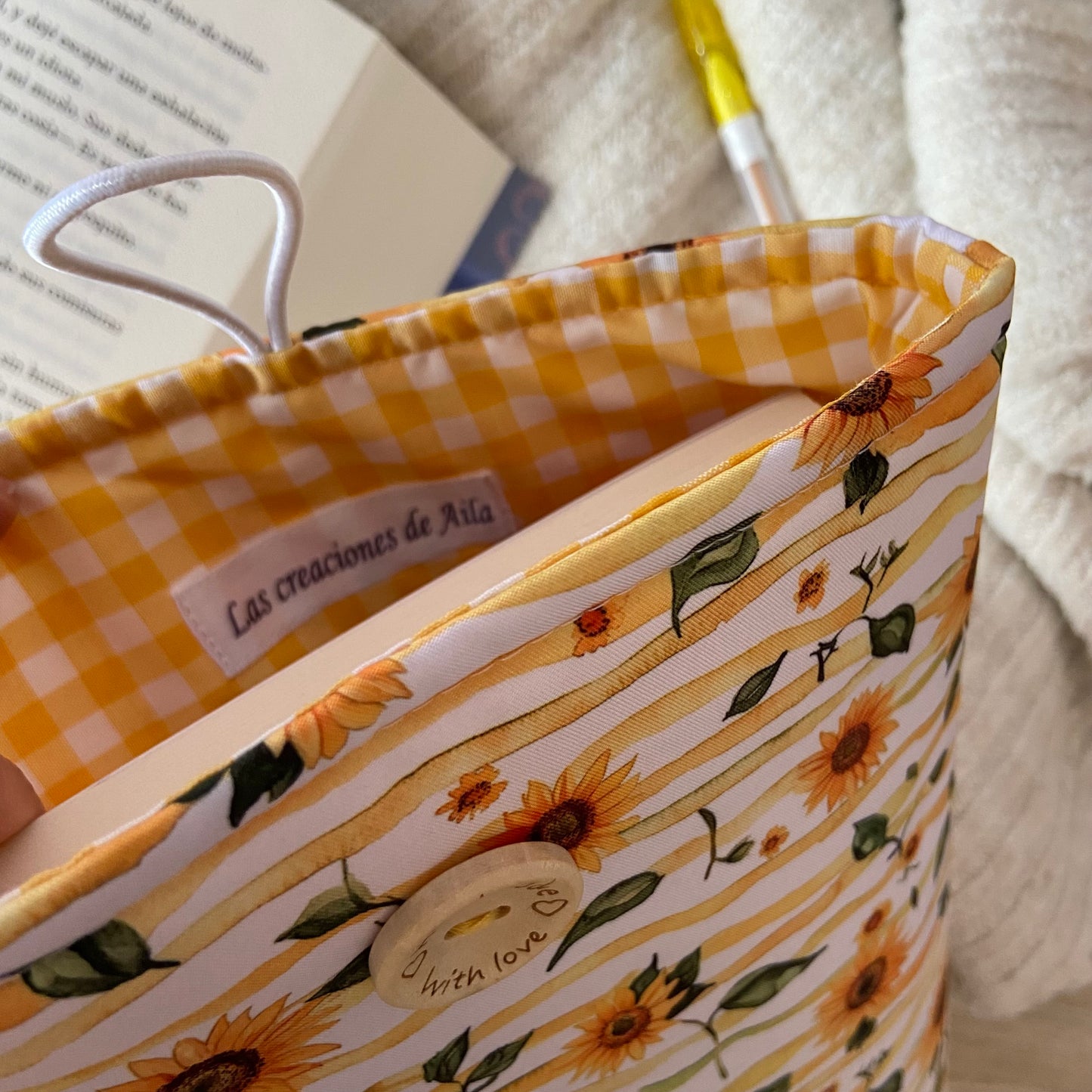 Funda literaria tus girasoles