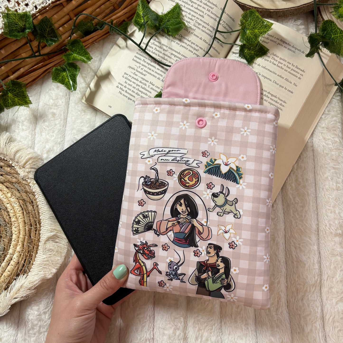 Funda kindle/kobo libra colour princesa Mulán