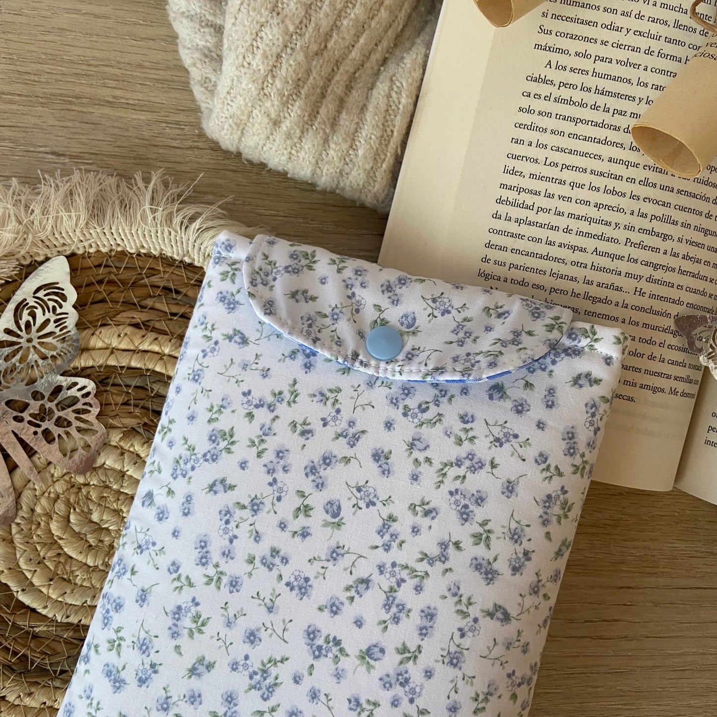 Funda kindle/kobo libra colour suspiros