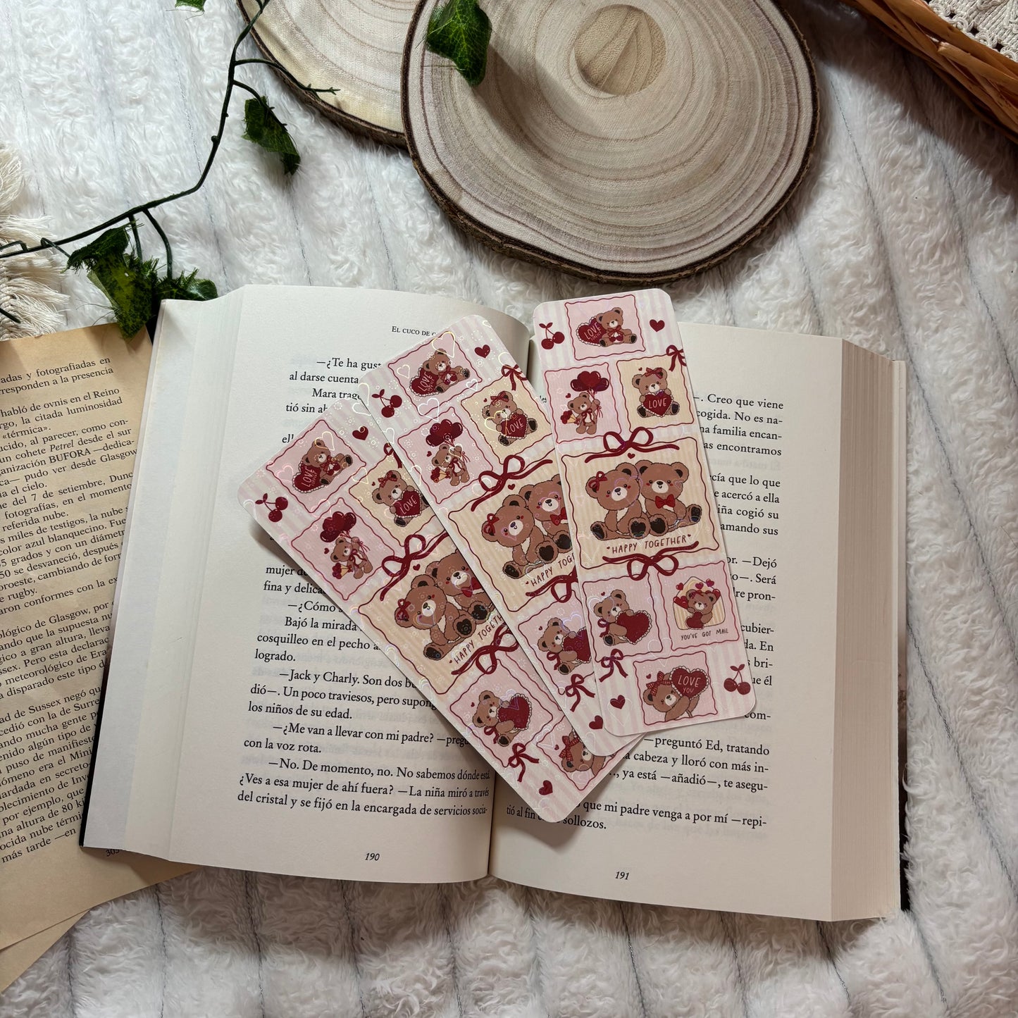 Marcapáginas happy together holográfico