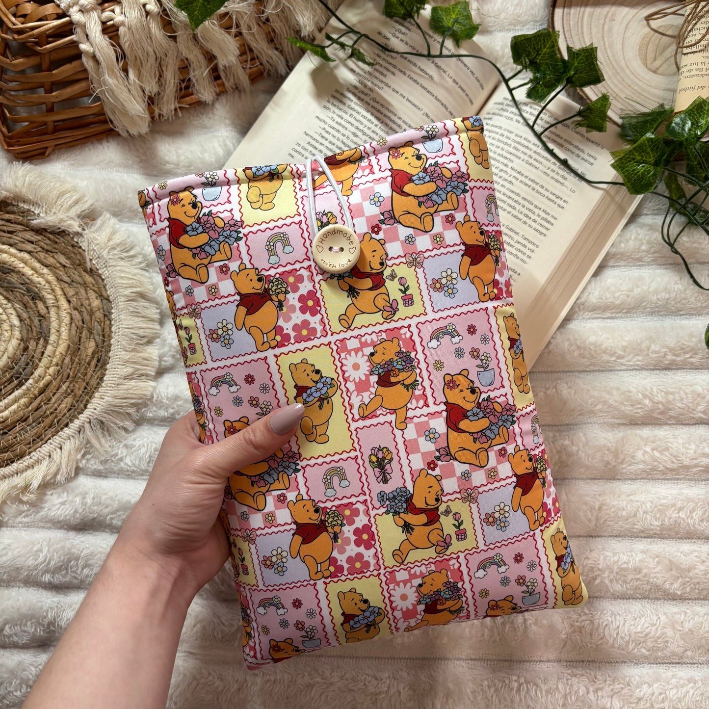 Funda literaria collage Winnie