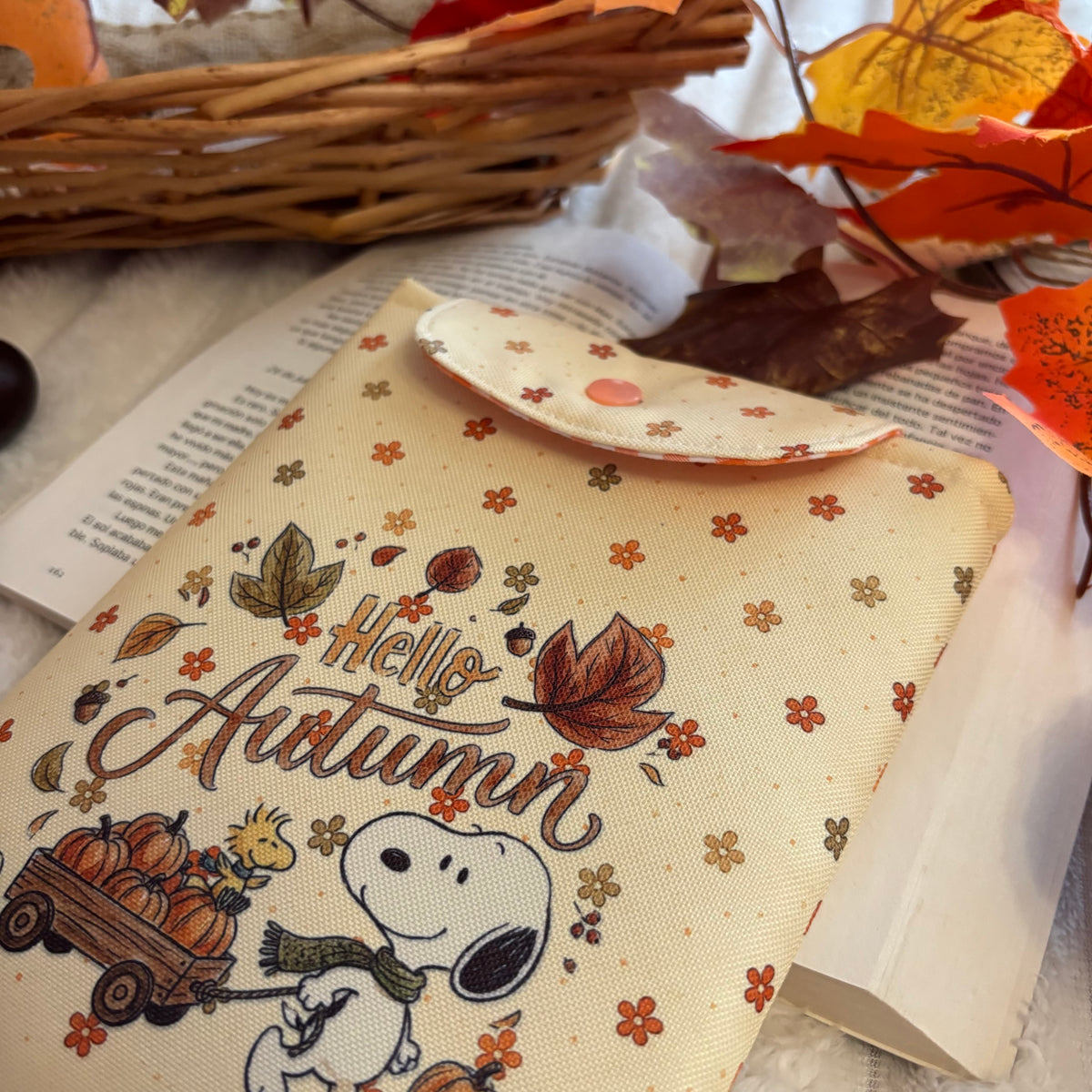 Funda kindle/kobo Hello autumn Snoopy impermeable