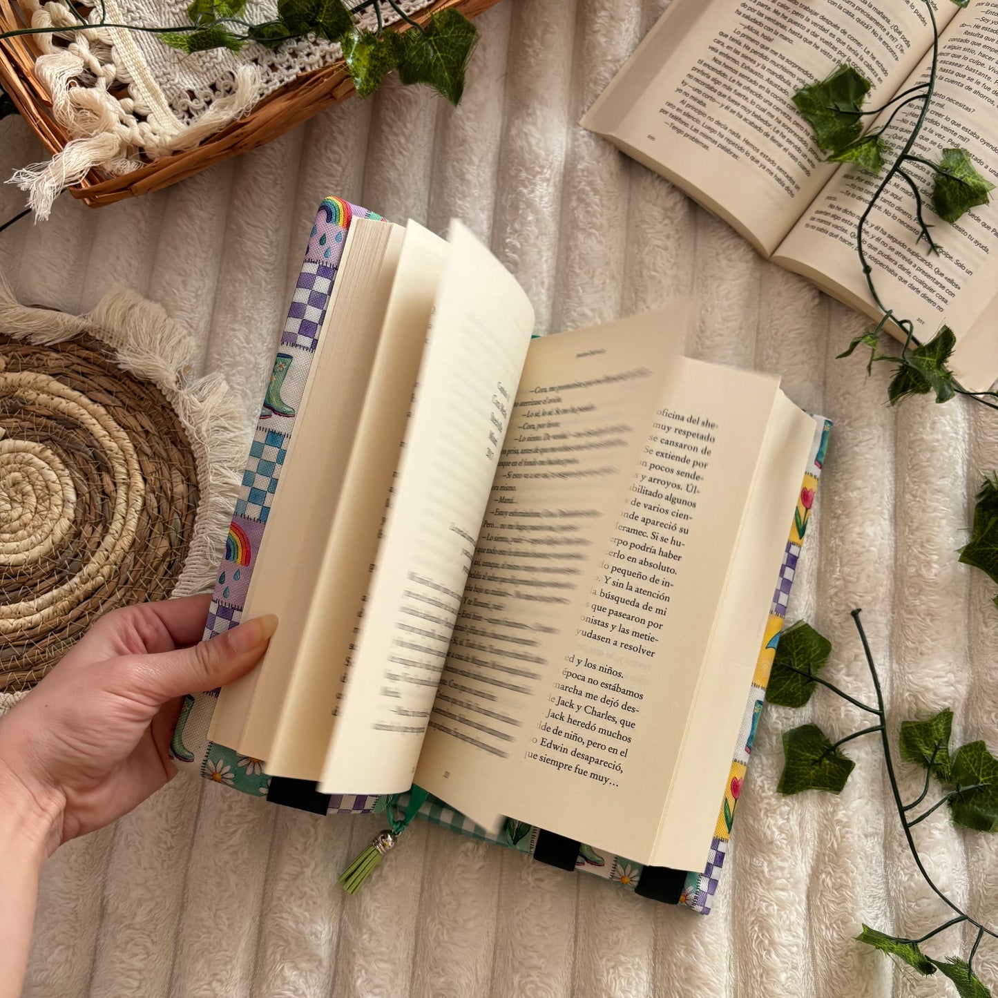 Funda ajustable corazones de Abril impermeable