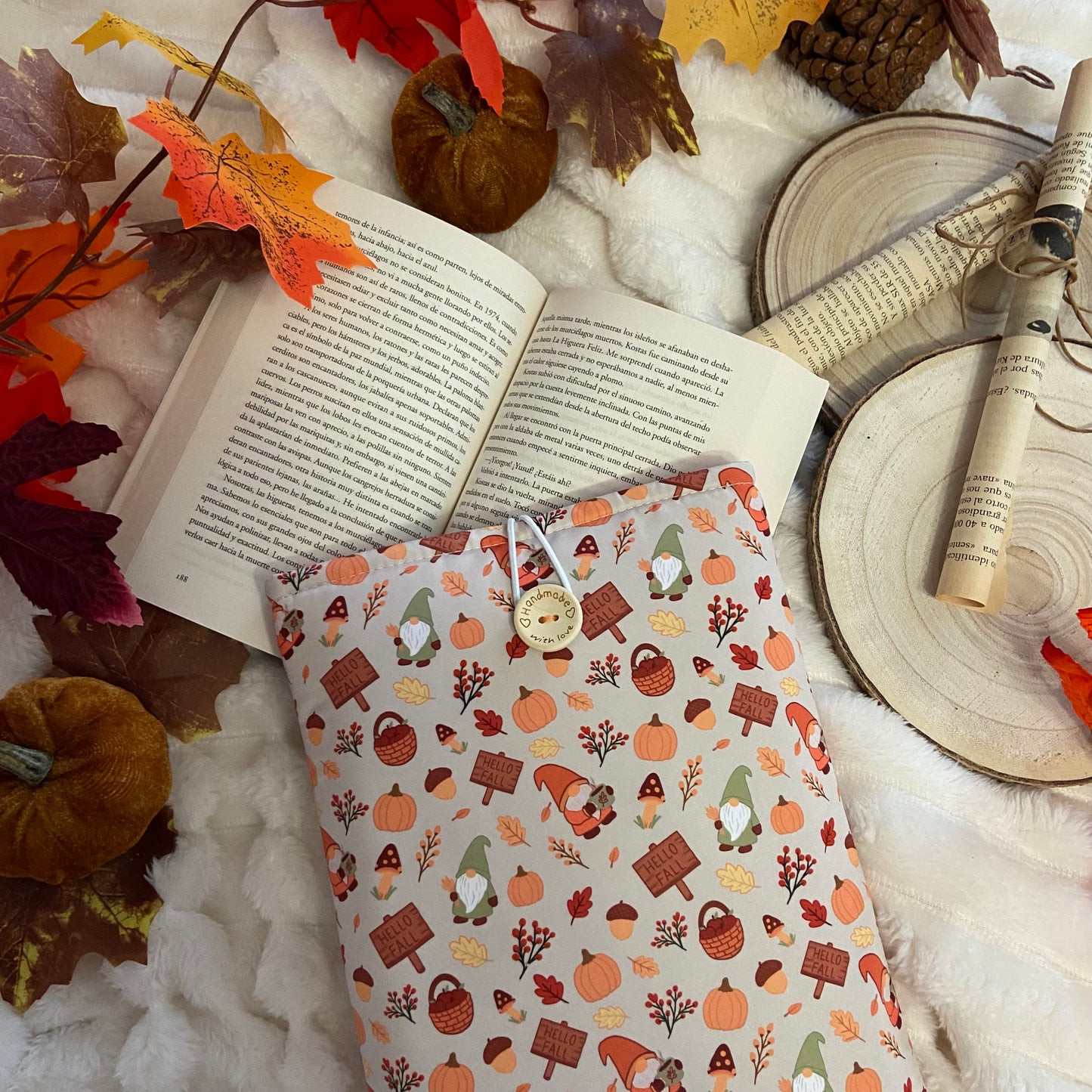 Funda literaria gnomos hello fall