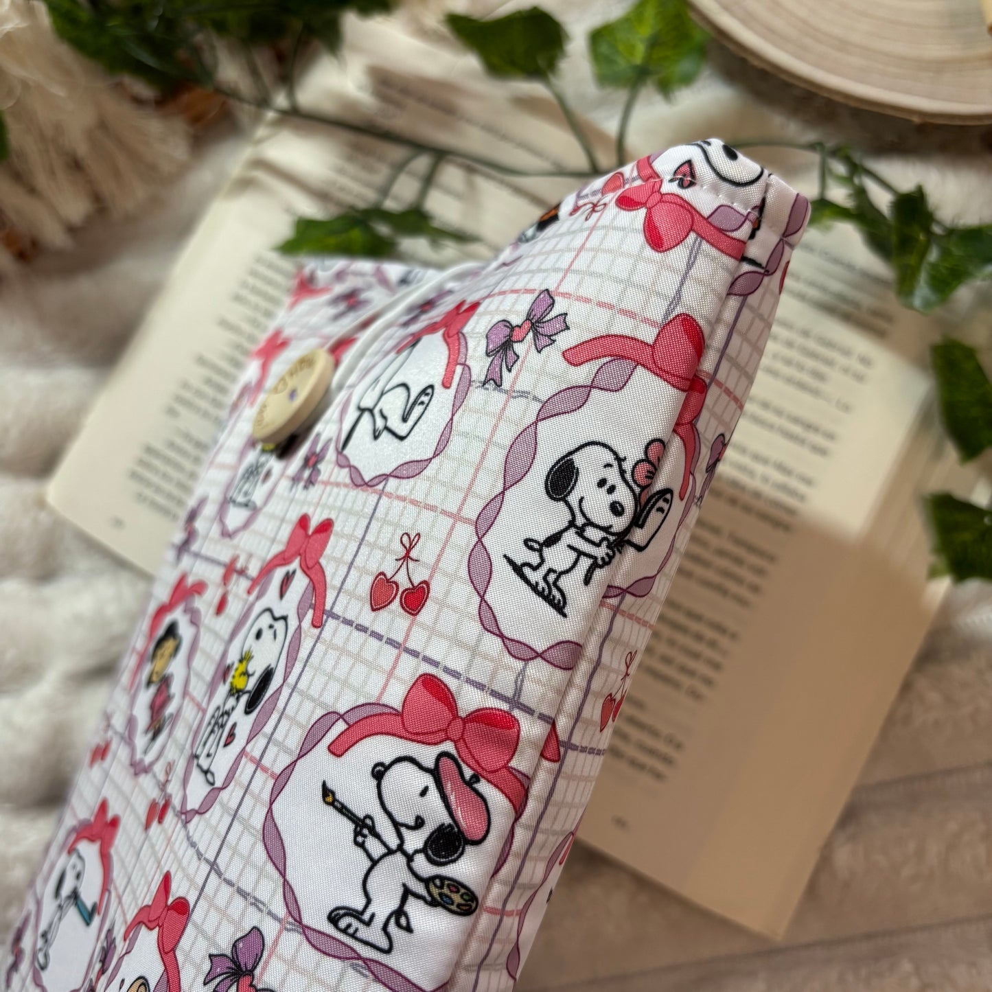 Funda literaria cute Snoopy