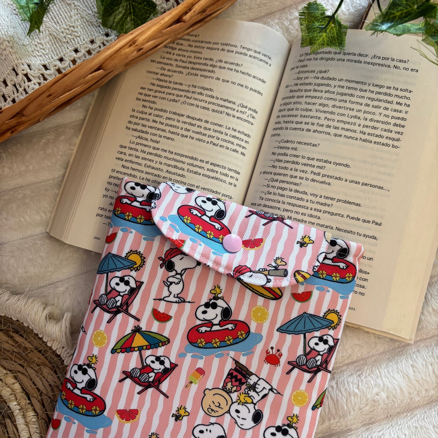Funda kindle/kobo libra colour Snoopy veraniego impermeable