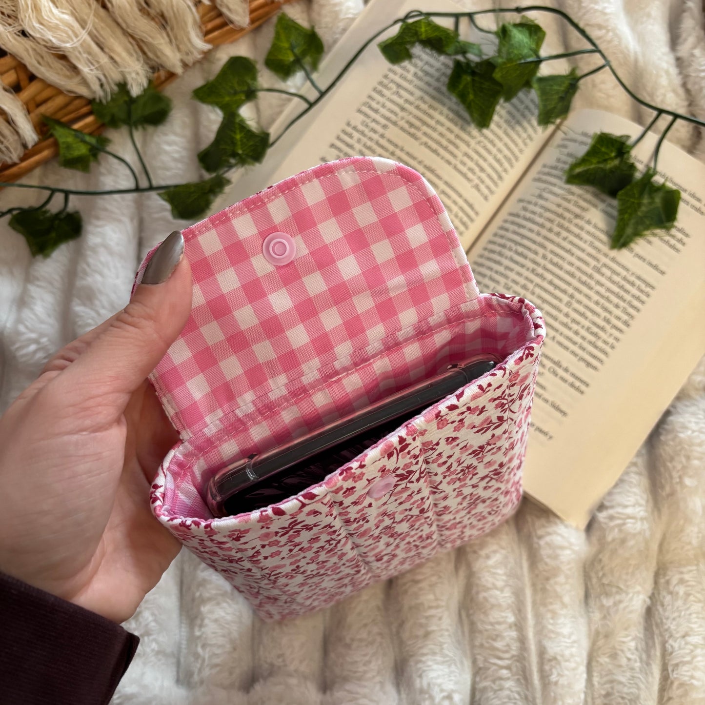 Funda para kindle Scarlett