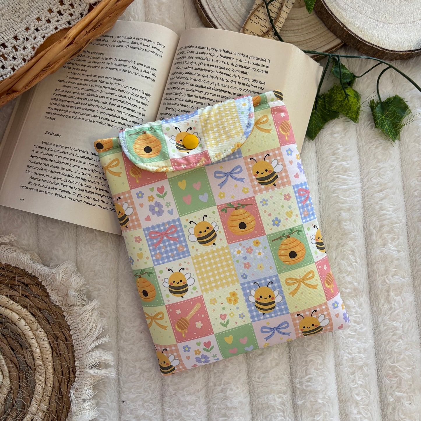 Funda kindle/kobo libra colour abejitas
