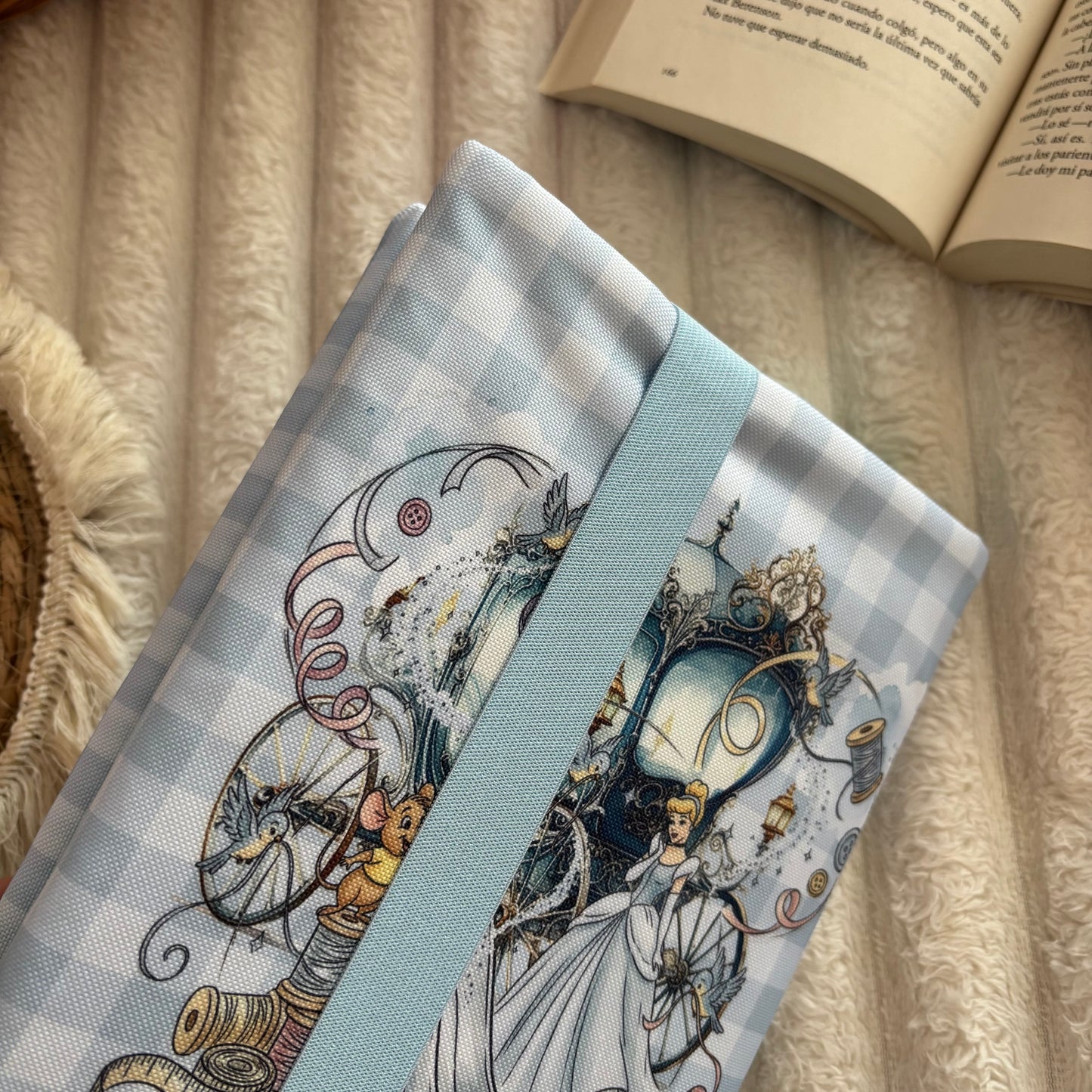 Funda ajustable Cenicienta impermeable