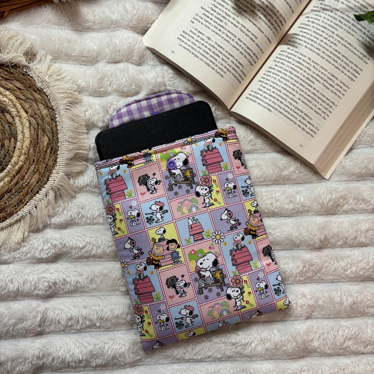 Funda kindle/kobo libra colour Snoopy en la vida