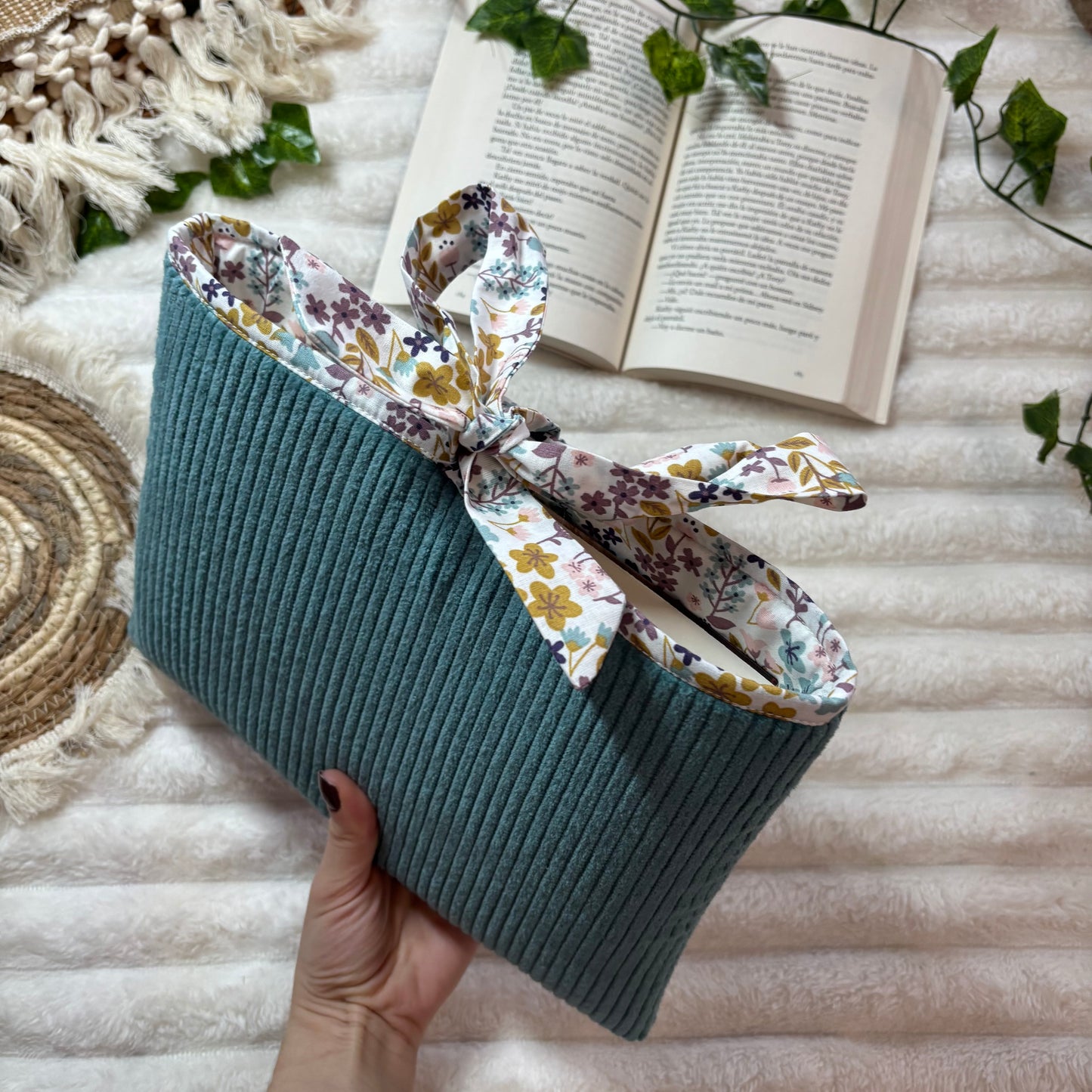 Funda literaria Roma de pana