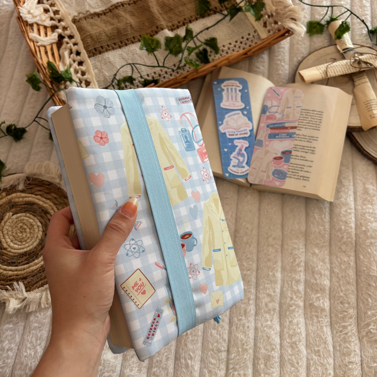 Funda ajustable impermeable inspirada en La hipótesis del amor impermeable
