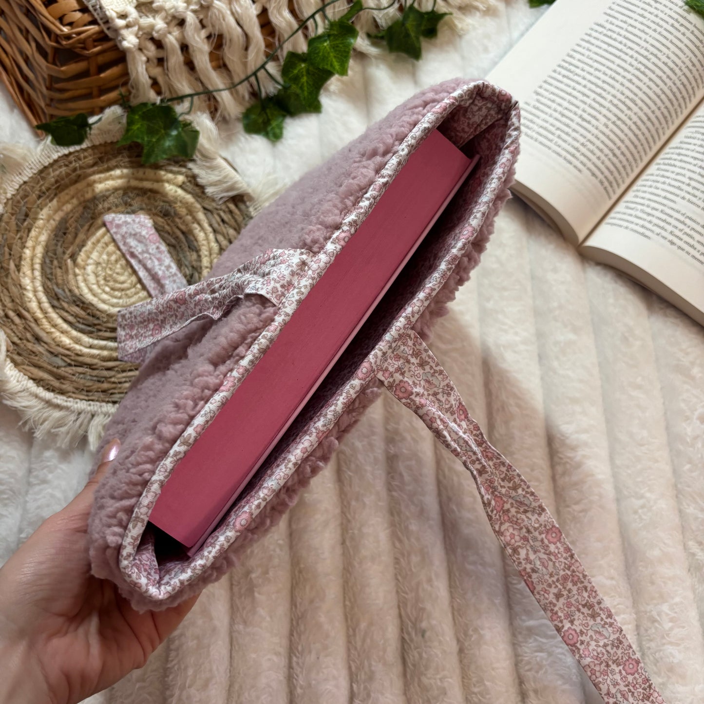 Funda literaria borreguito Wanda