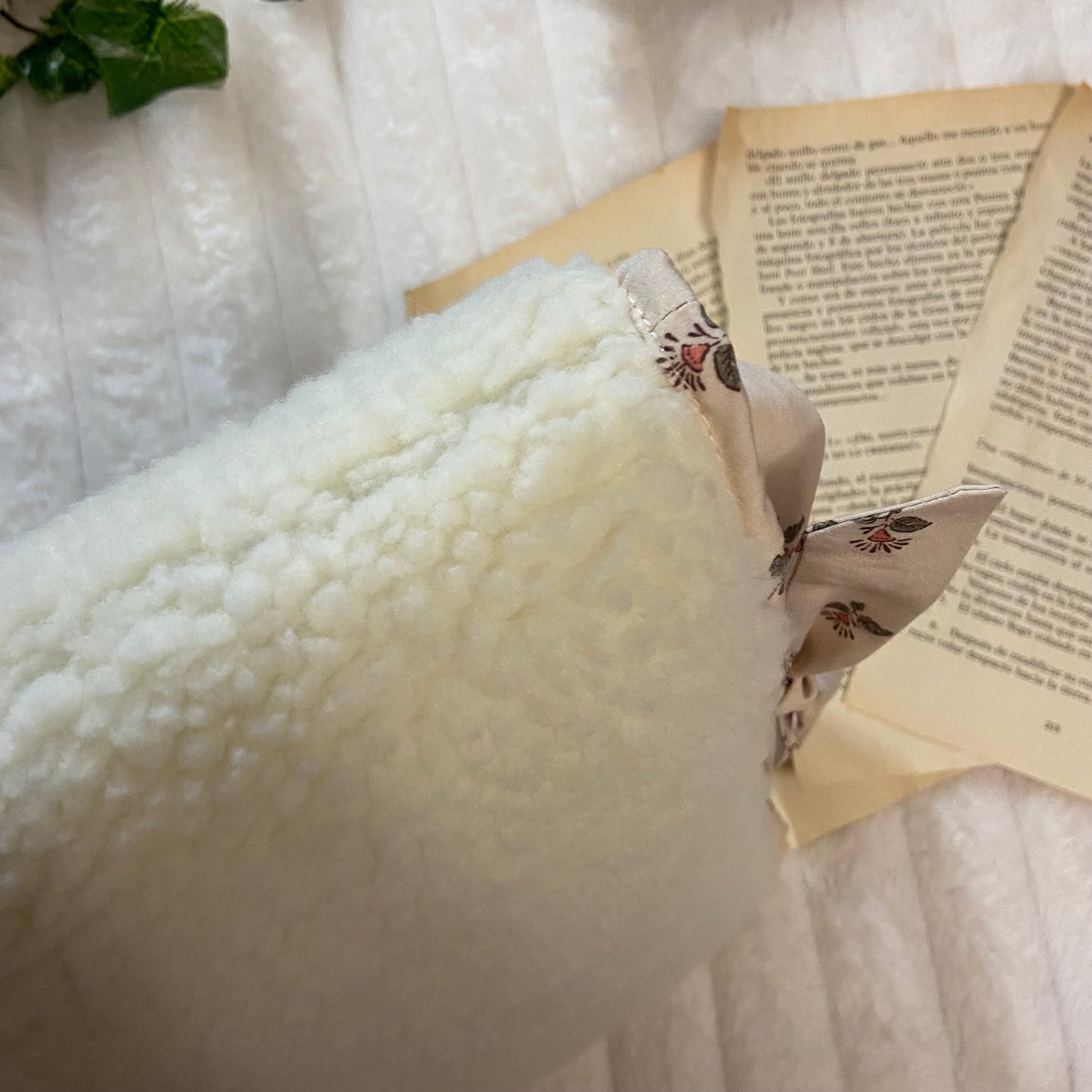 Funda literaria borreguito