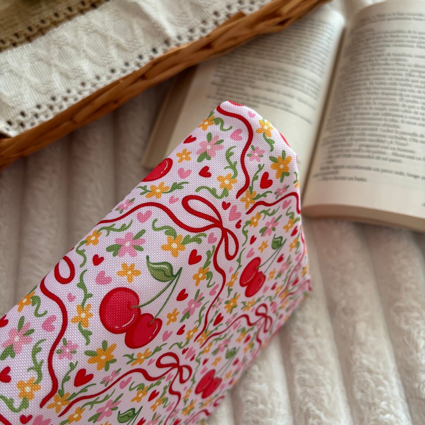 Funda ajustable cerezitas impermeable