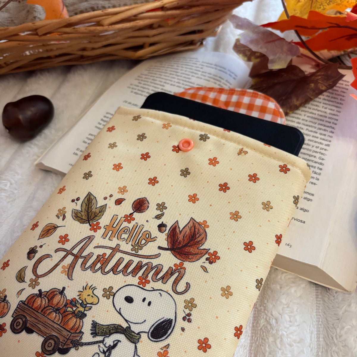 Funda kindle/kobo Hello autumn Snoopy impermeable