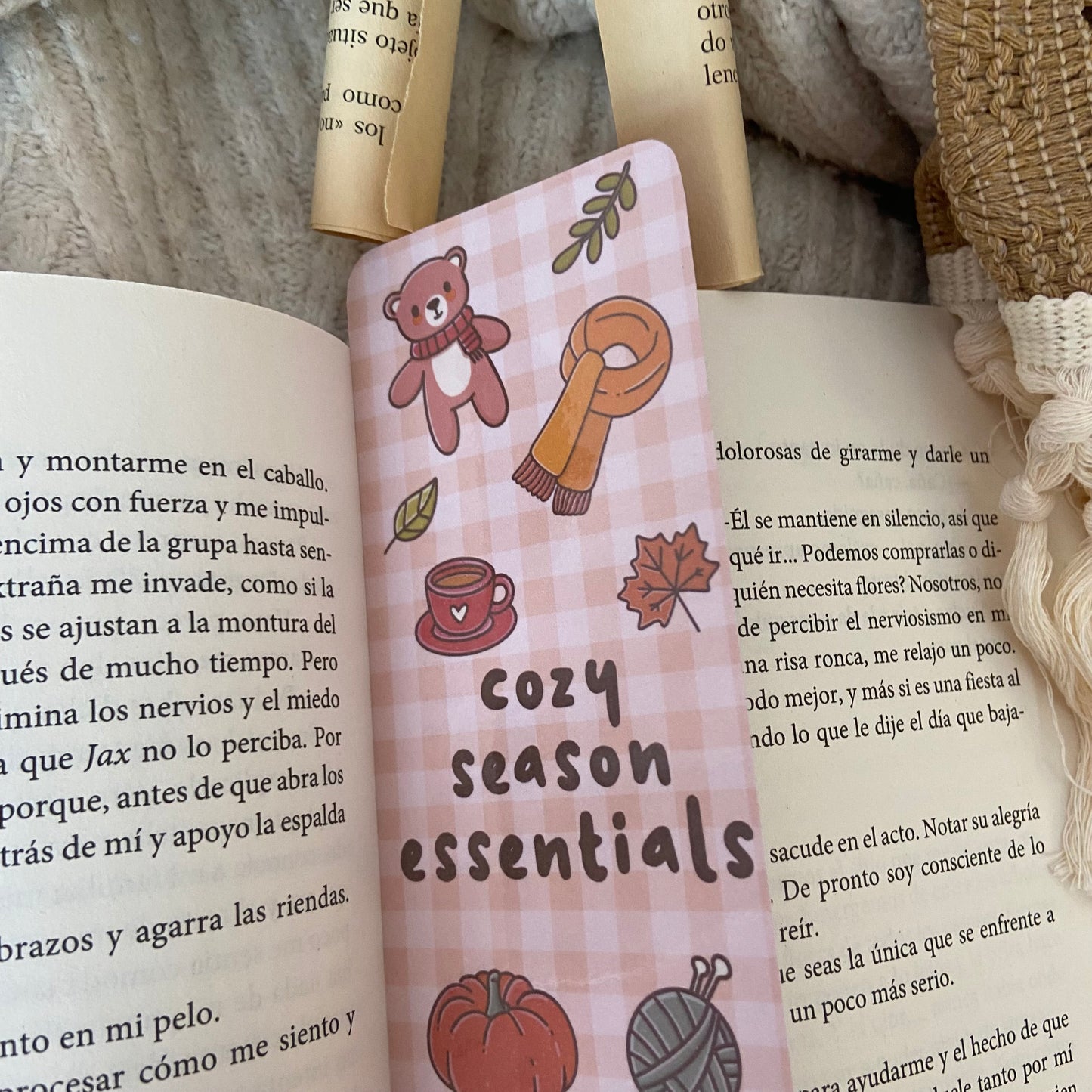 Marcapáginas Cozy season essentials