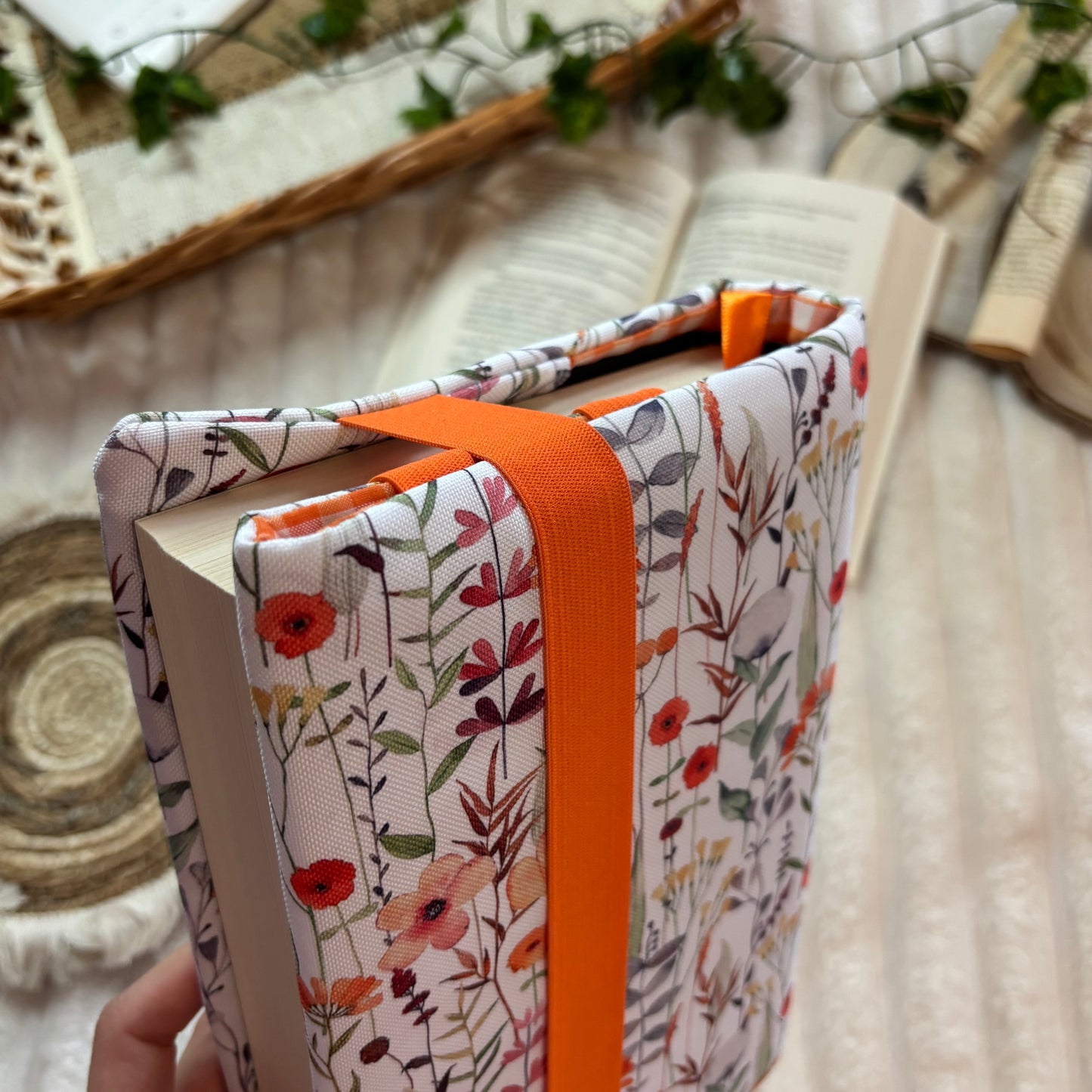 Funda ajustable ramas de flores impermeable