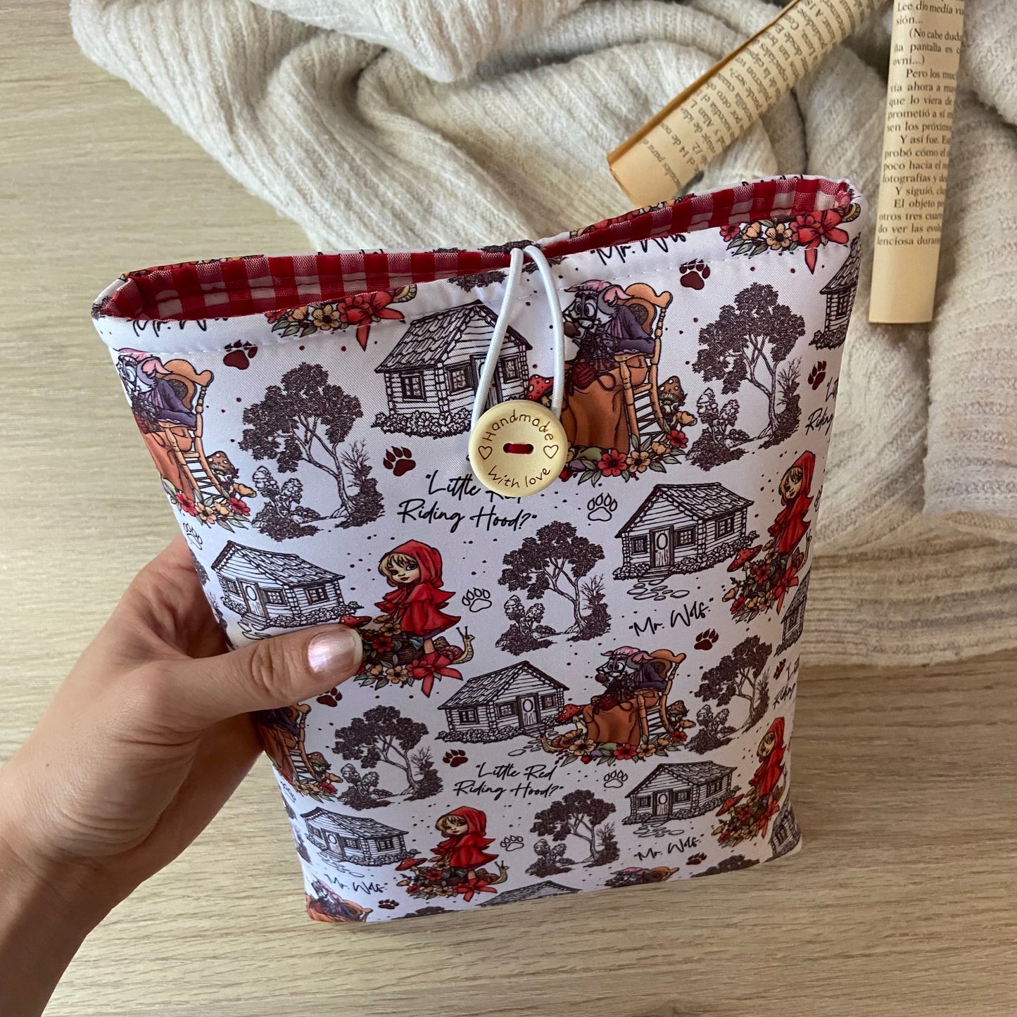 Funda literaria Caperucita roja