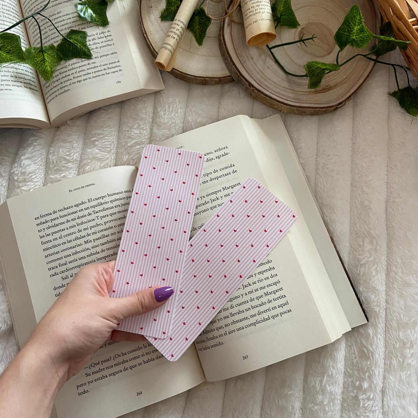 Marcapáginas corazoncitos