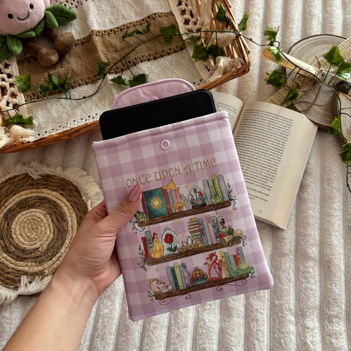 Funda kindle/kobo estantería princesas Disney impermeable