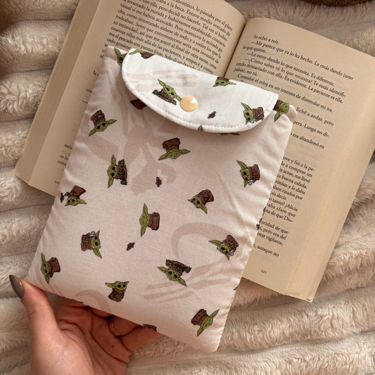 Funda para ebook Yoda