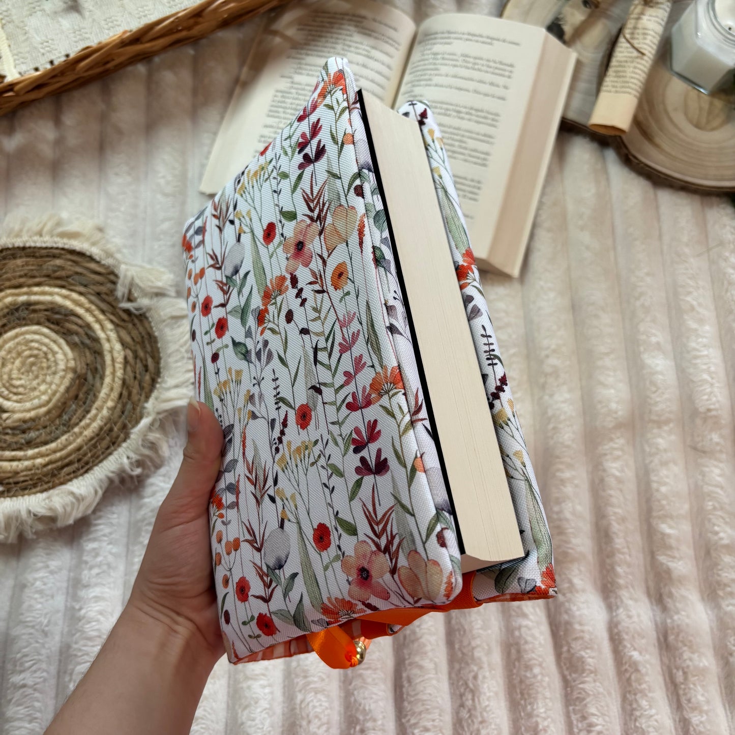 Funda ajustable ramas de flores impermeable