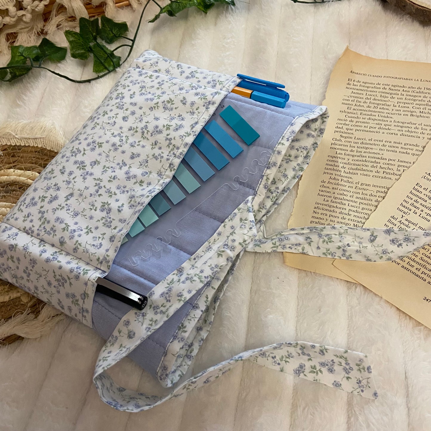 Funda literaria Bloom acolchada con bolsillos