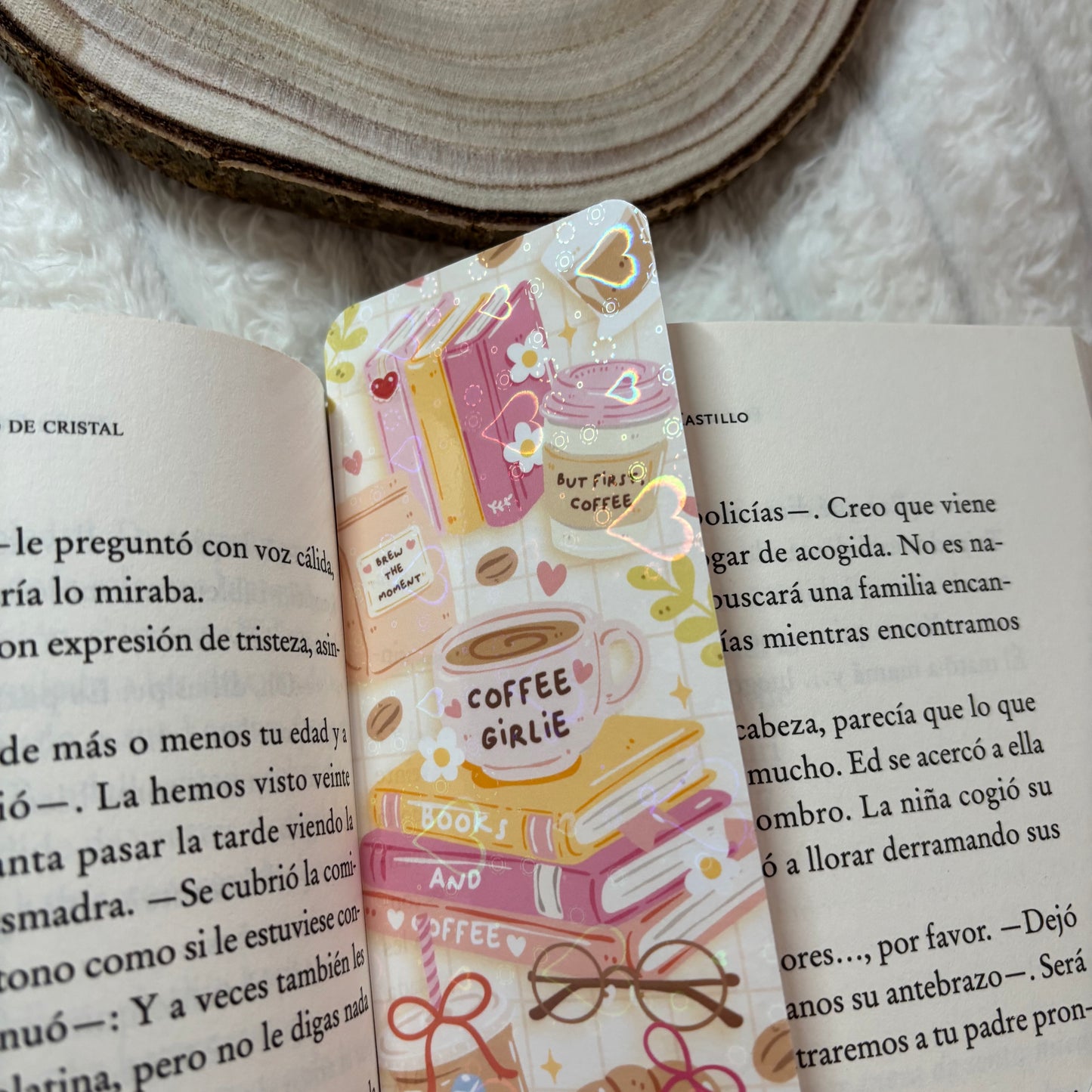 Marcapáginas coffee girlie holográfico