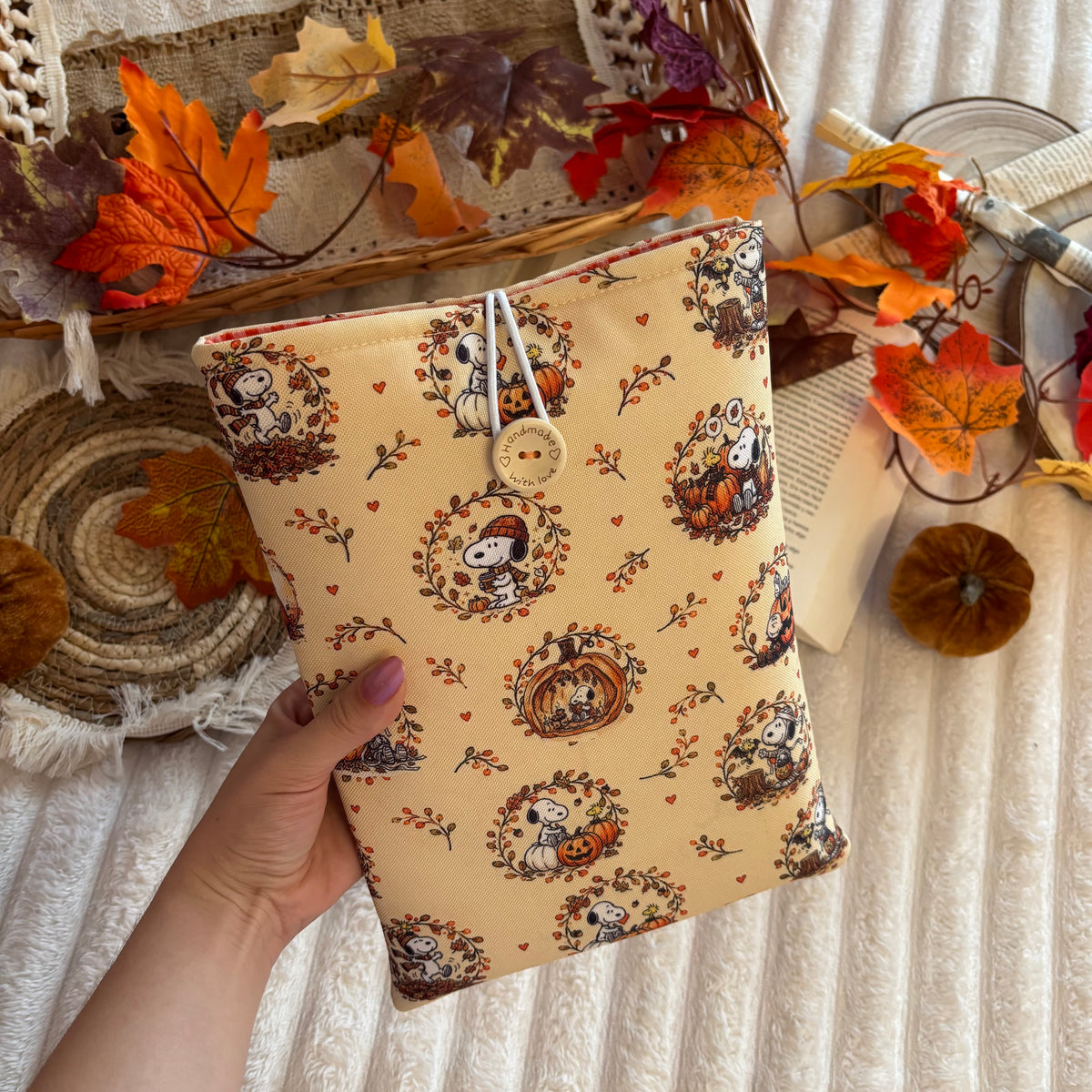 Funda literaria Hello autumn Snoopy impermeable