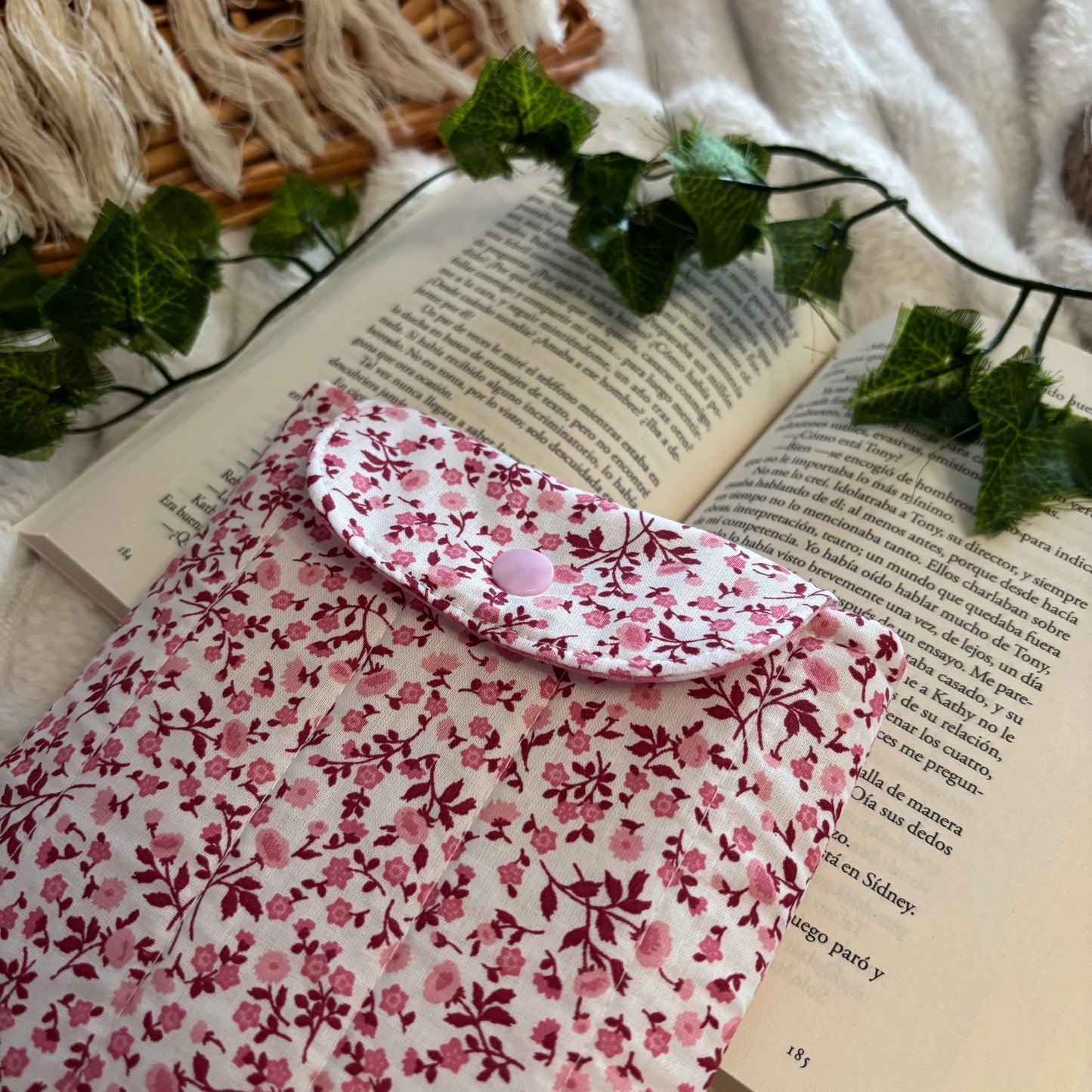 Funda para kindle Scarlett