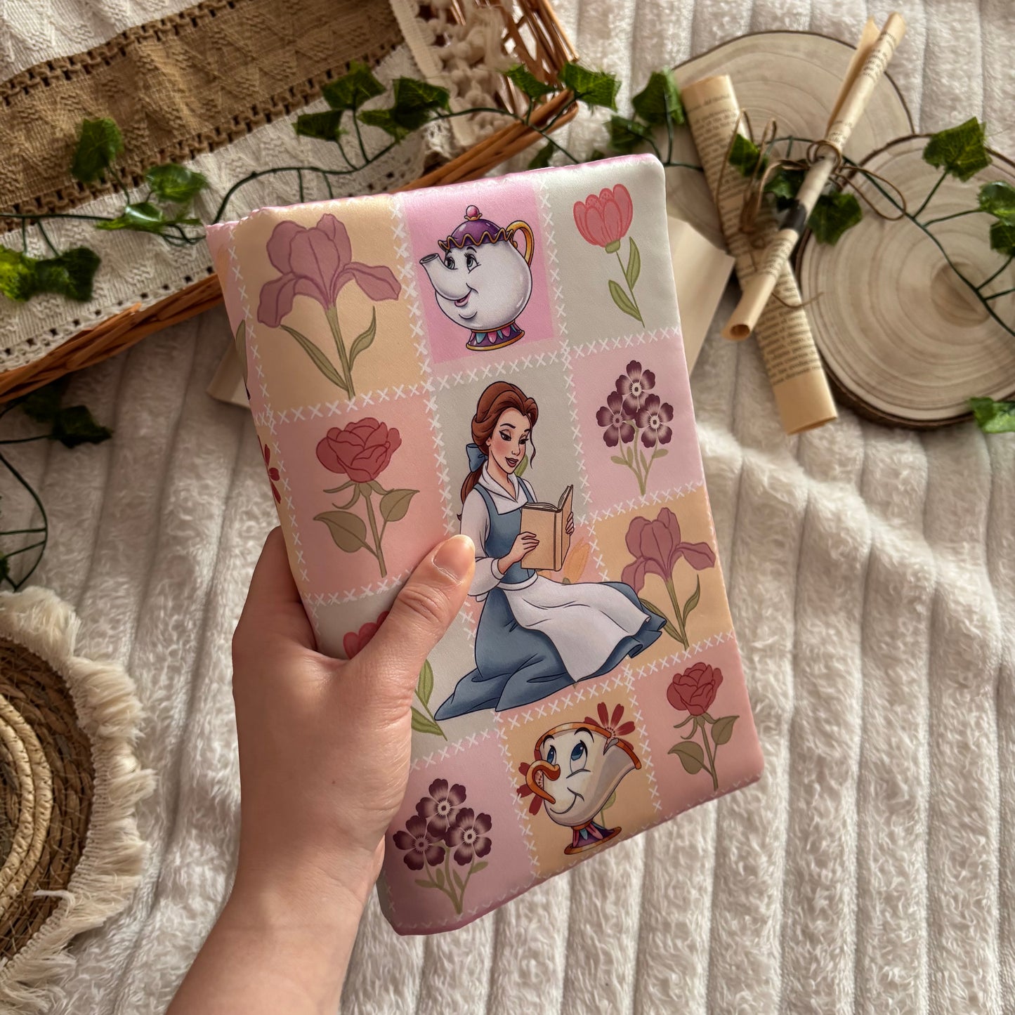 Funda ajustable Bella en primavera