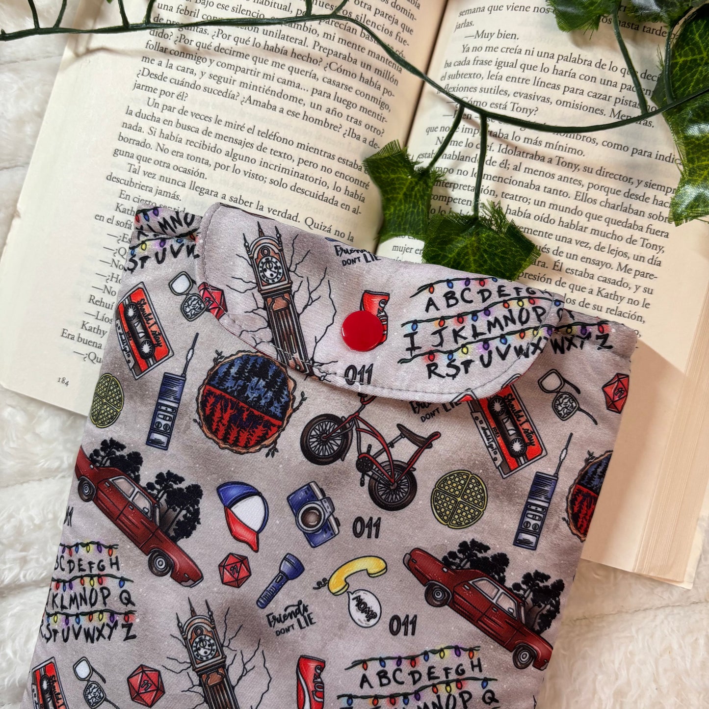 Funda kindle/kobo libra colour Stranger things