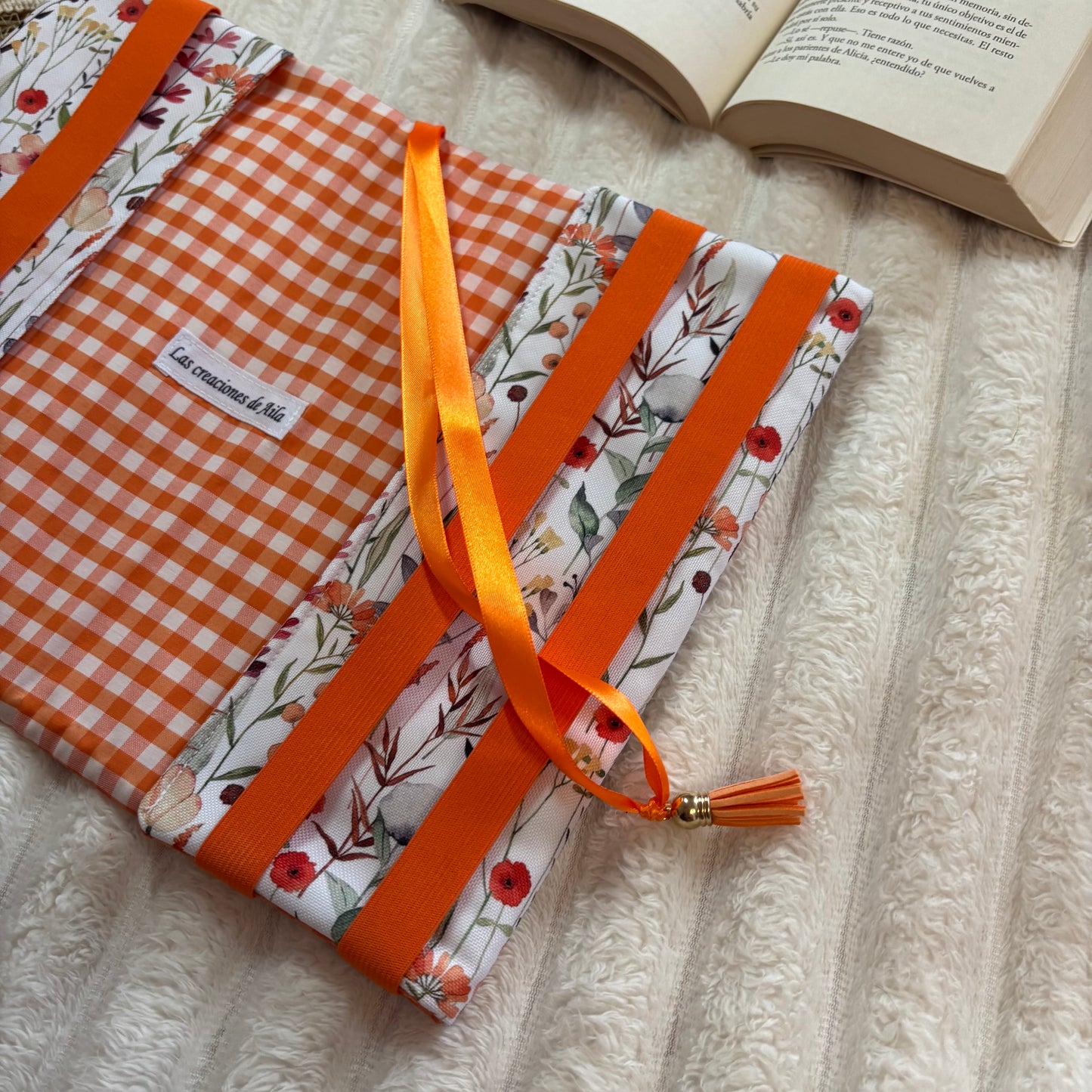 Funda ajustable ramas de flores impermeable