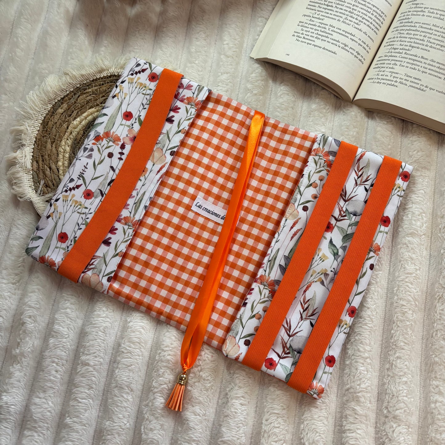 Funda ajustable ramas de flores impermeable