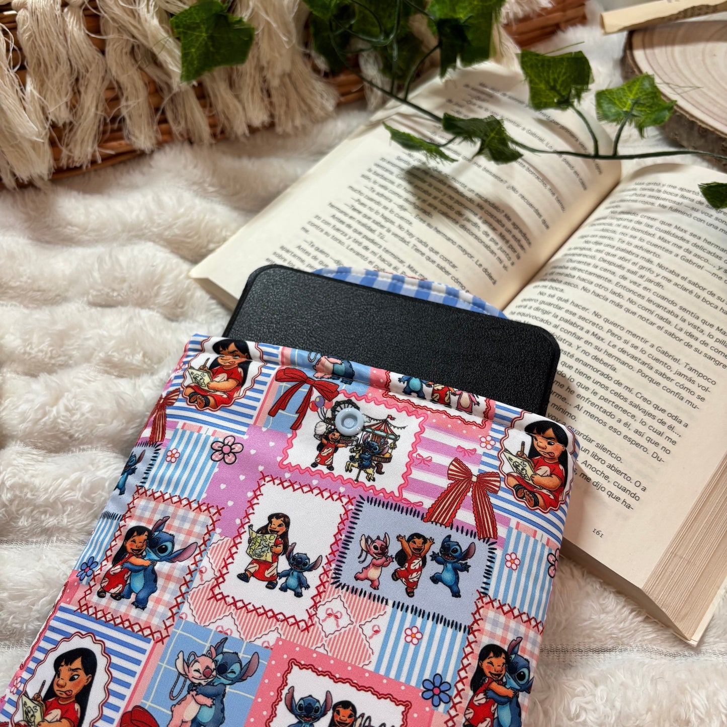 Funda kindle/kobo libra colour Lilo, Stitch y Angel