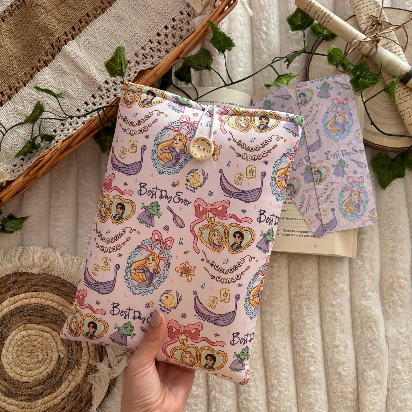 Funda literaria Rapunzel y Finn