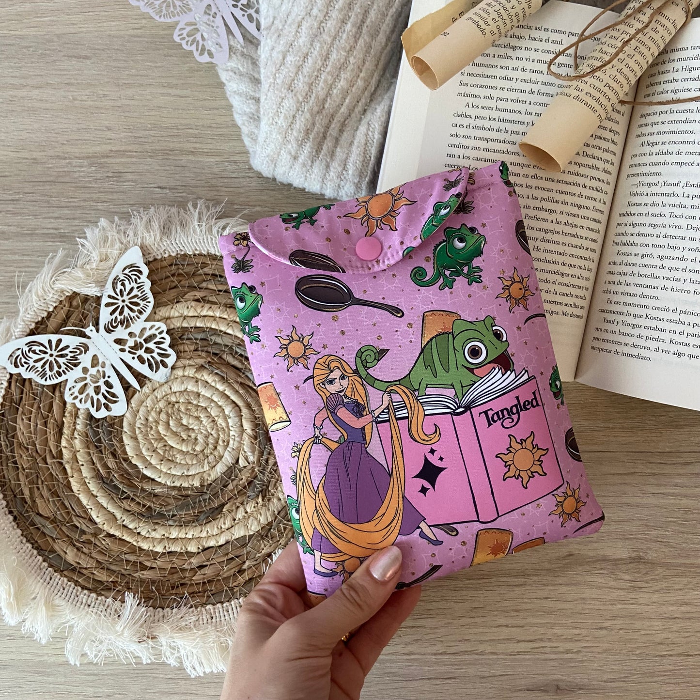 Funda kindle/kobo libra colour Rapunzel