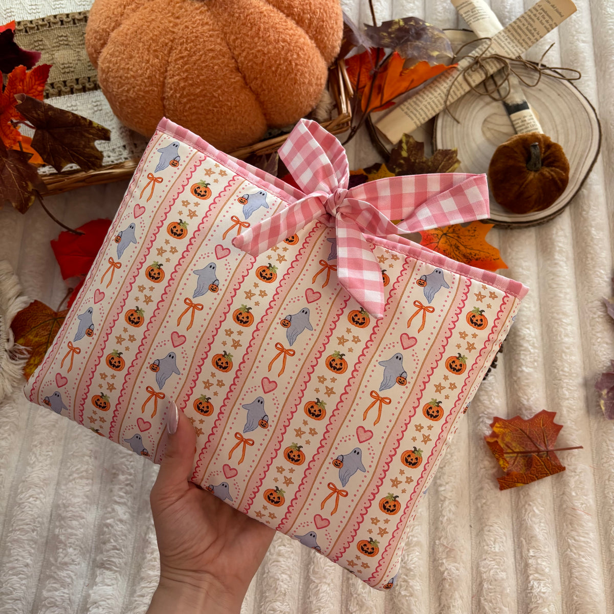 Funda literaria Spooky season