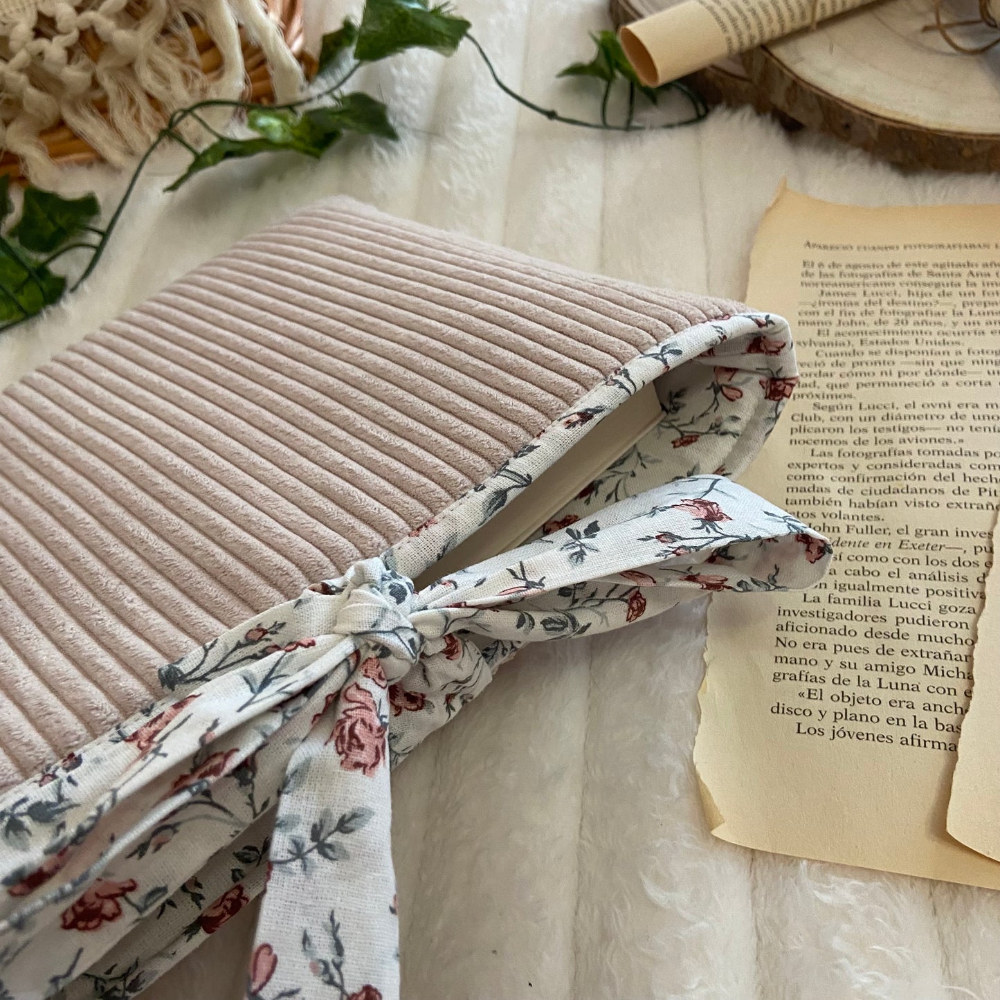 Funda literaria Boston de pana