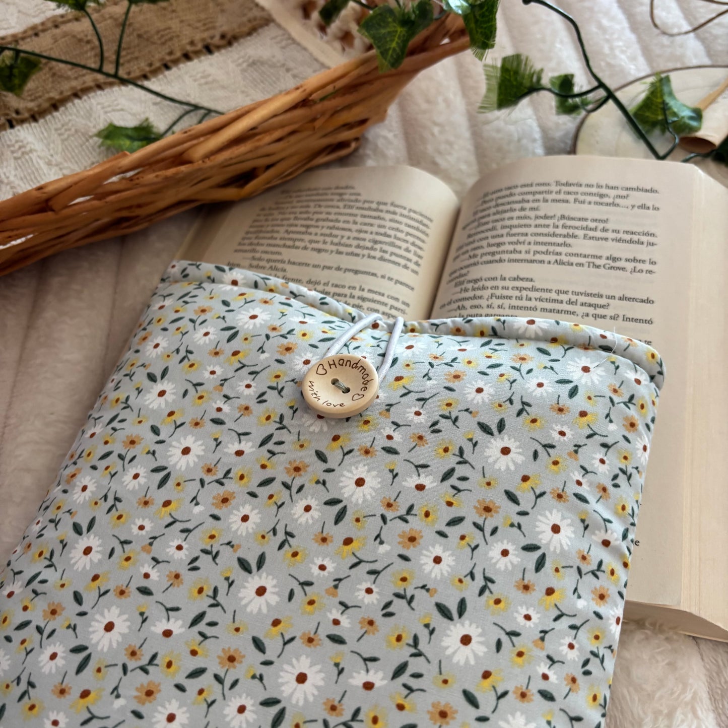 Funda literaria tus margaritas