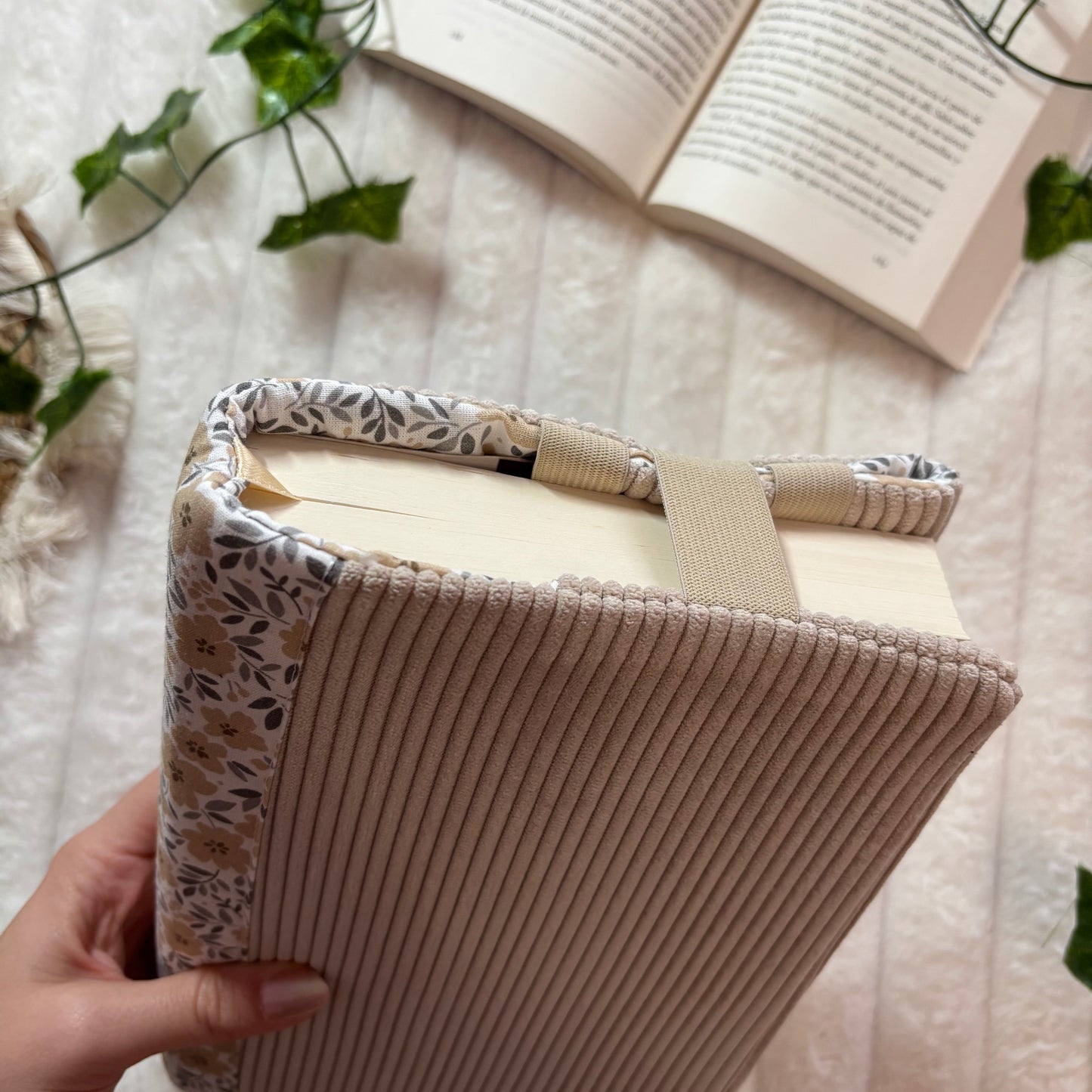 Funda ajustable de pana con defectos outlet (ver imágenes)