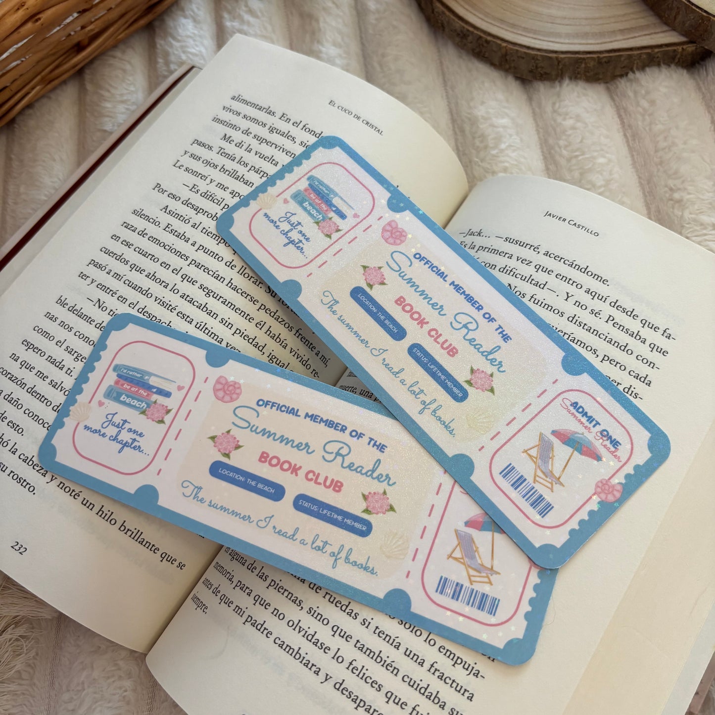 Marcapáginas summer reader bookclub holográfico