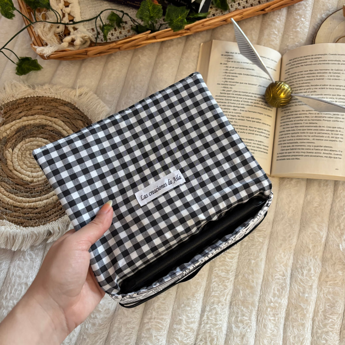 Funda para ebook con solapa Quidditch