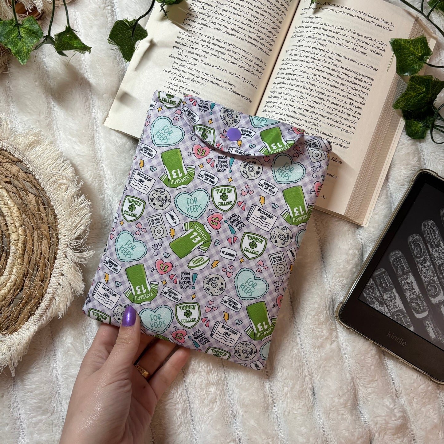 Funda kindle/kobo libra colour Boys of Tommen