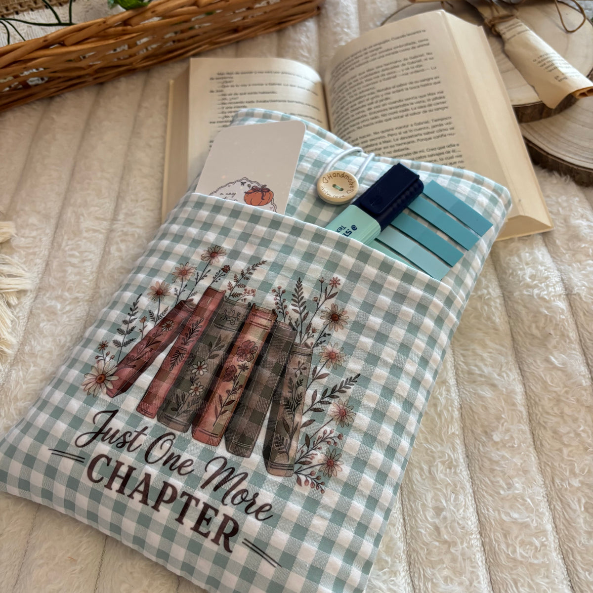 Funda literaria Just one more chapter vichy con bolsillo