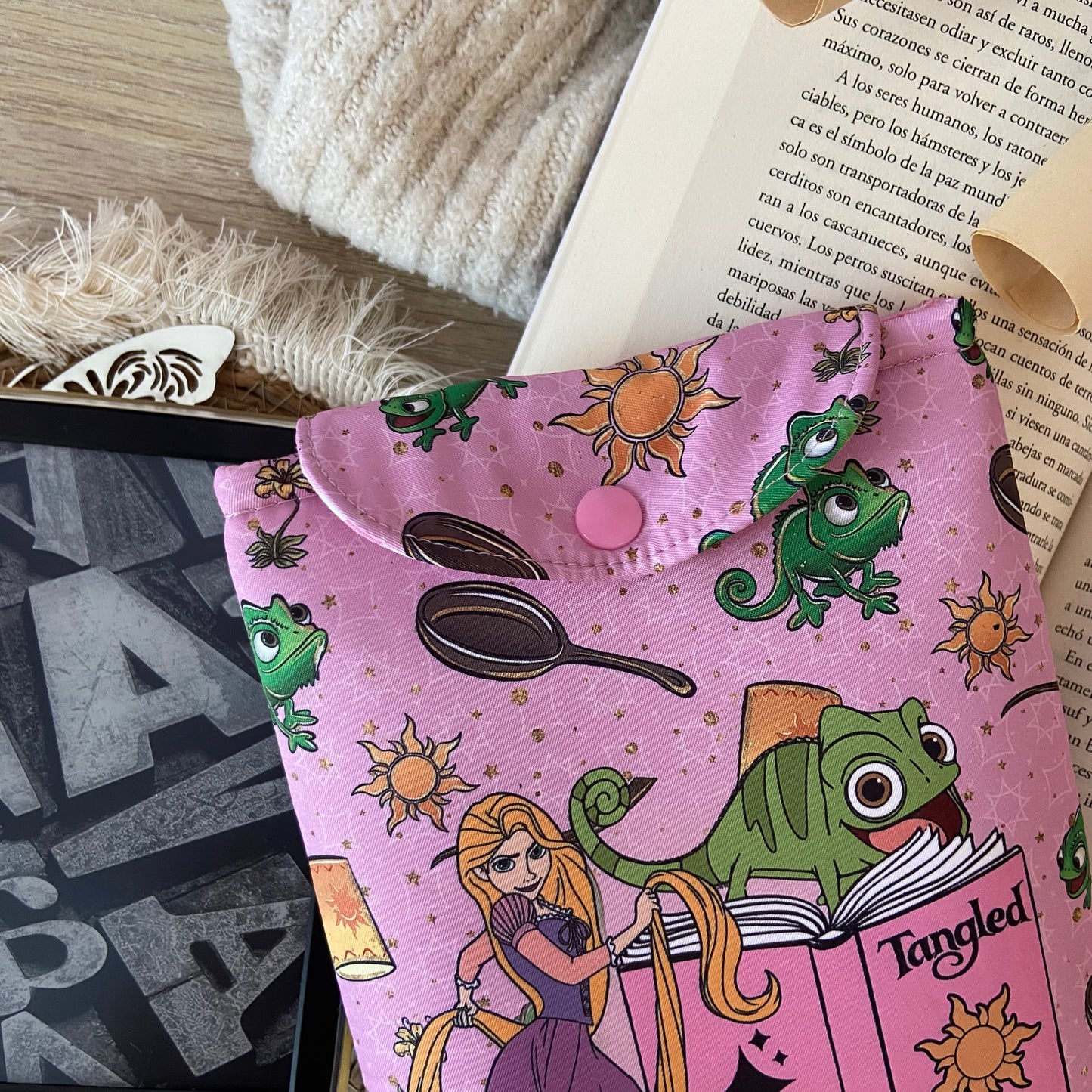Funda kindle/kobo libra colour Rapunzel